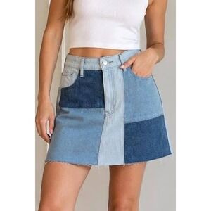 Hollister High Rise Patchwork Denim Mini Skirt Blue Colorblock Raw Hem Size 5 27